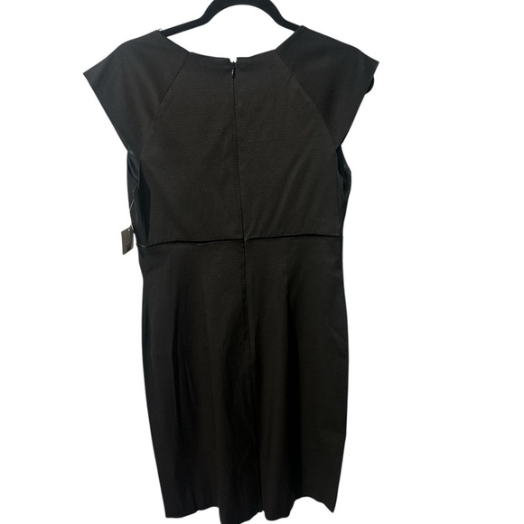 Donna Morgan Black Sheath Mini Dress V-Neck Sleeveless - Picture 2 of 7